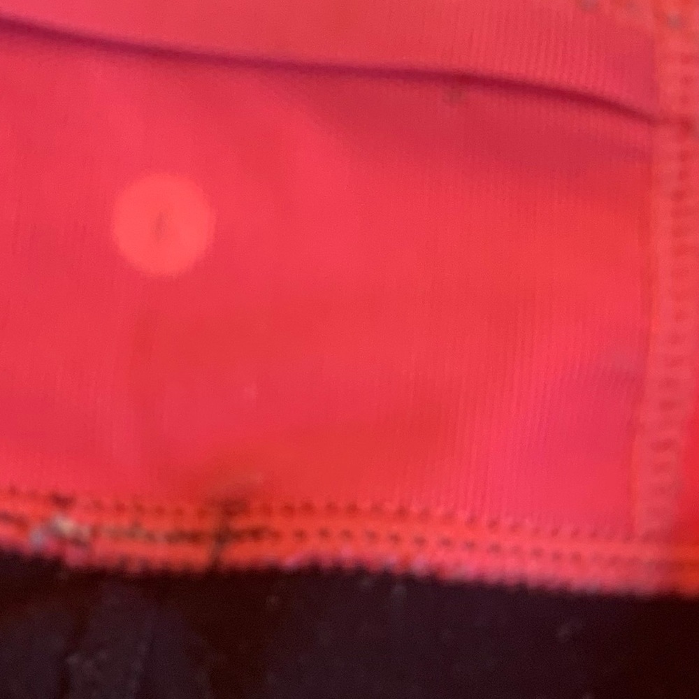 Lululemon capris pink and black size 6 - Picture 9 of 12